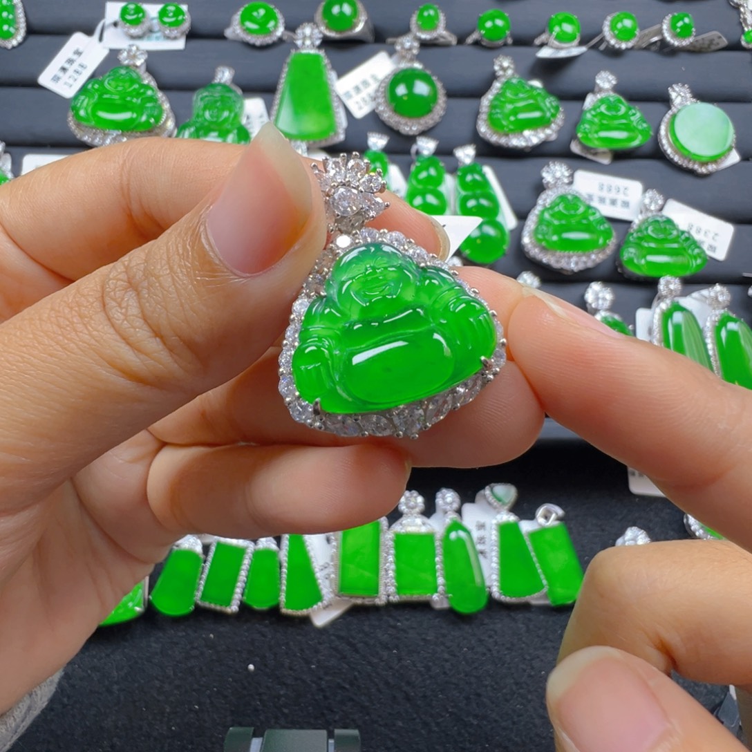 翡翠银S925镶嵌颈饰