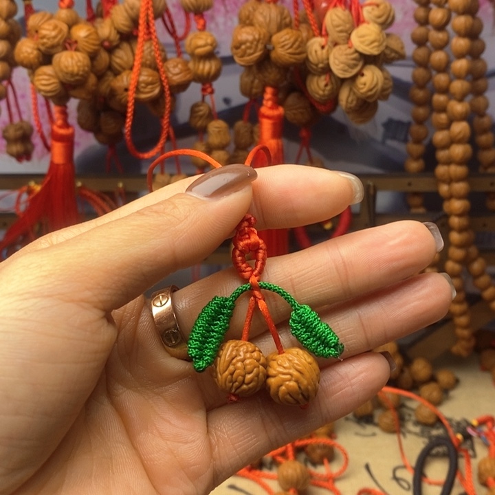 吊坠桃核龙纹桃枭