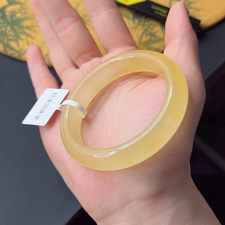 石英质玉手镯未镶嵌214-56.2