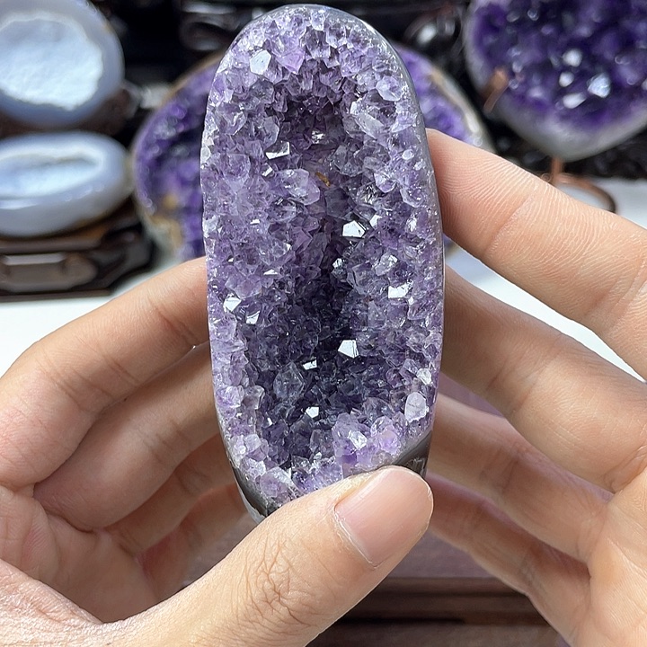 水晶大型摆件（非配饰）未镶嵌