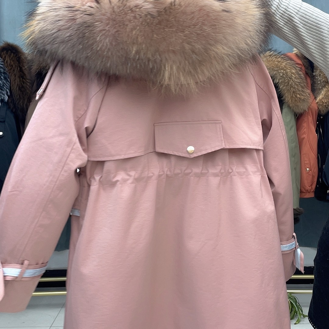 粉色狐狸毛胆可拆卸的