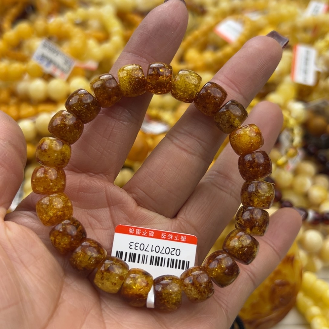 琥珀珠宝奇石未镶嵌