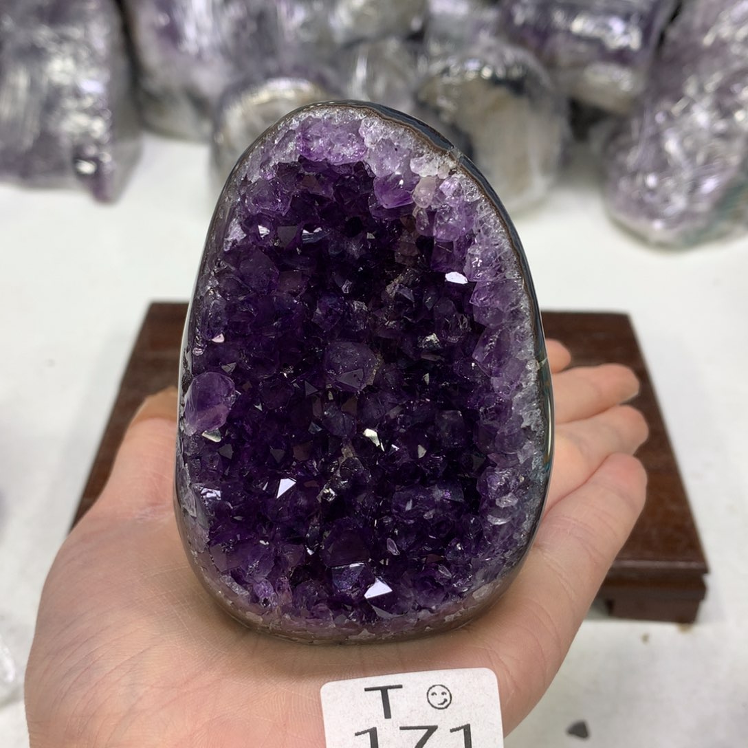 紫晶摆件未镶嵌水晶