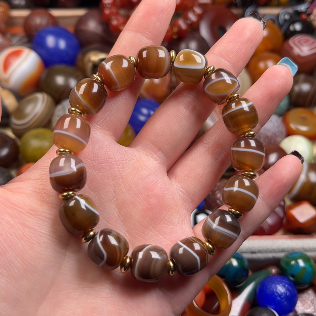 玛瑙/玉髓颈饰未镶嵌