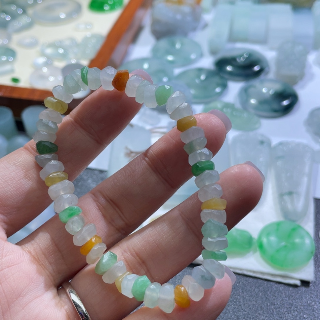 定制翡翠未镶嵌随行彩色珠子