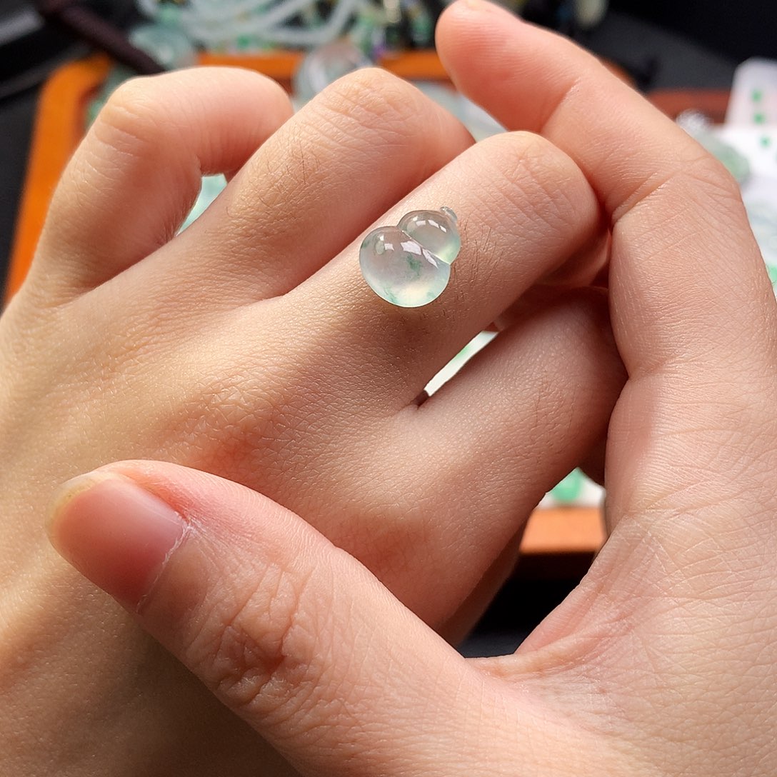 吊坠(不含链)未镶嵌翡翠葫芦