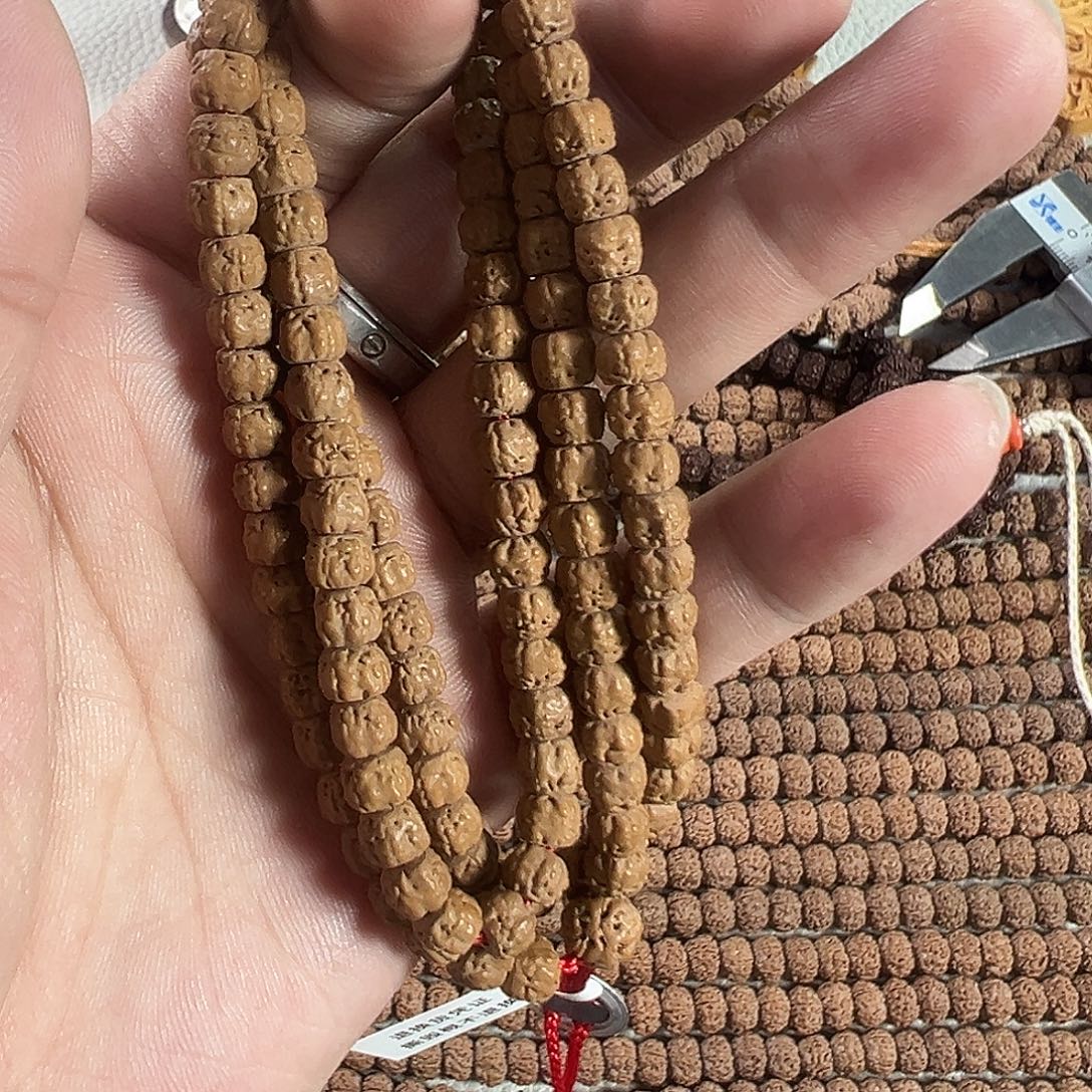 金刚菩提吊坠藏式佛手108