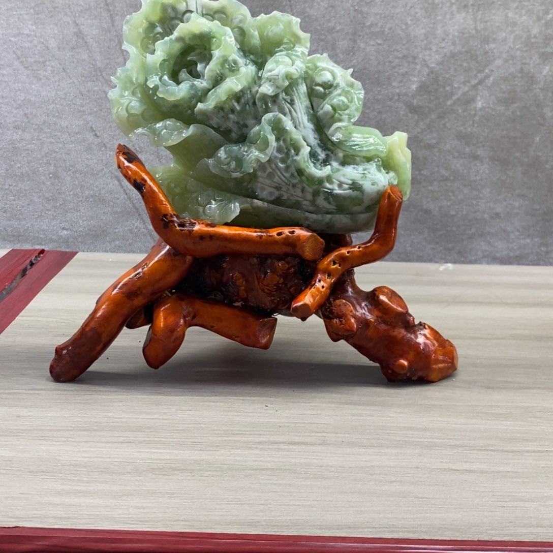 蛇纹石玉（覆膜）珠宝奇石未镶嵌紫****l