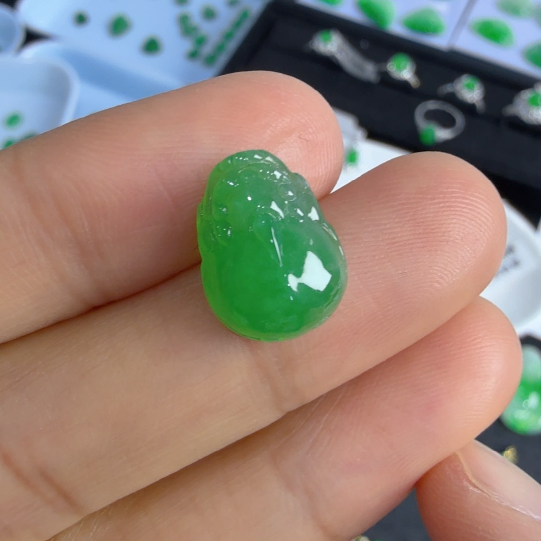 翡翠吊坠(不含链)未镶嵌貔貅