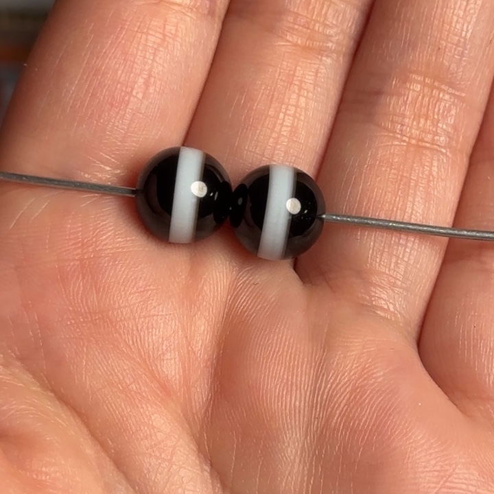 洋***意玛瑙/玉髓未镶嵌散珠