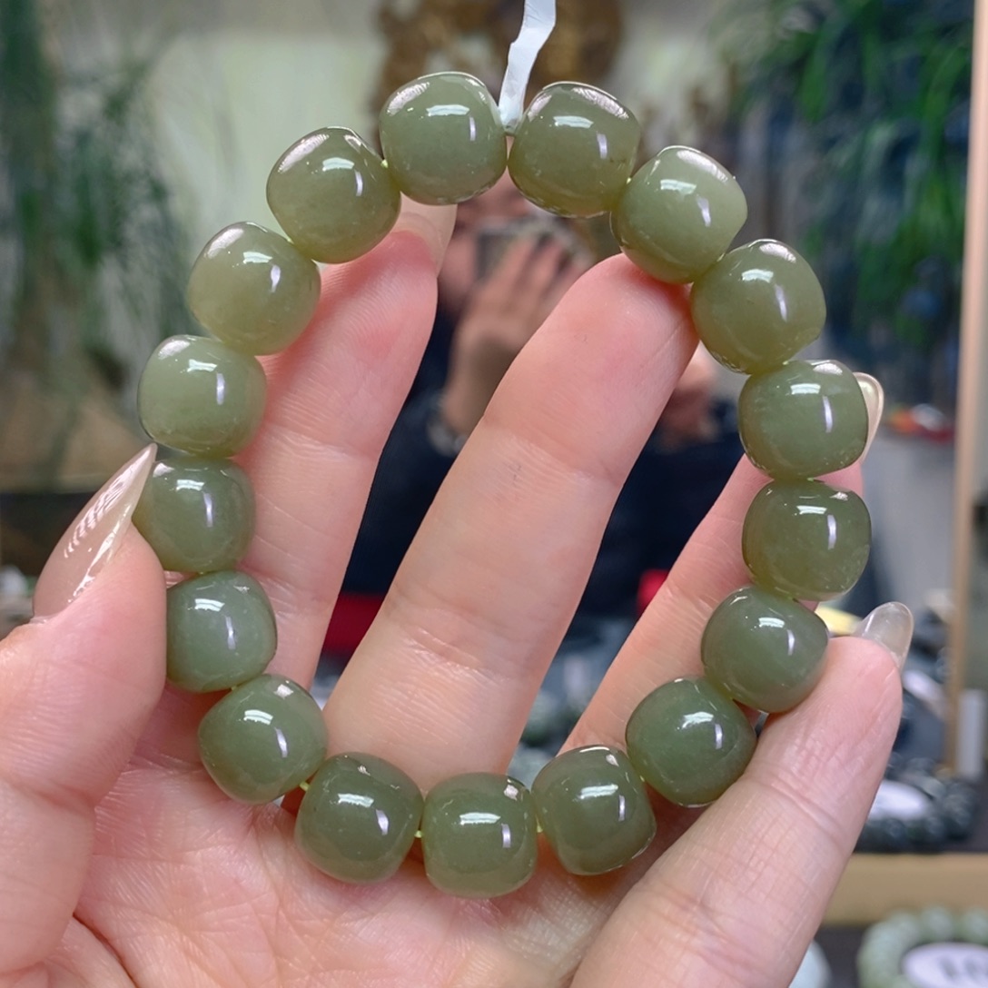 未镶嵌手串和田玉