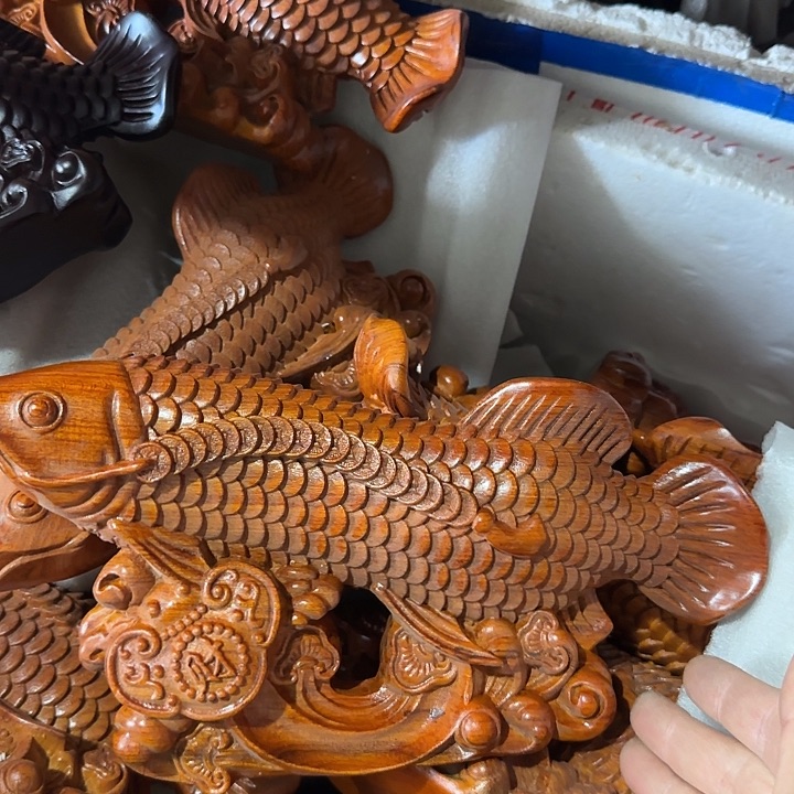 木花梨木28金龙鱼一只