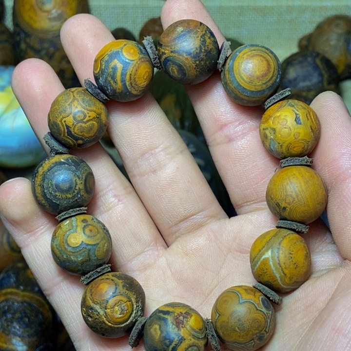 花***@大叶紫檀（黑酸枝木类）