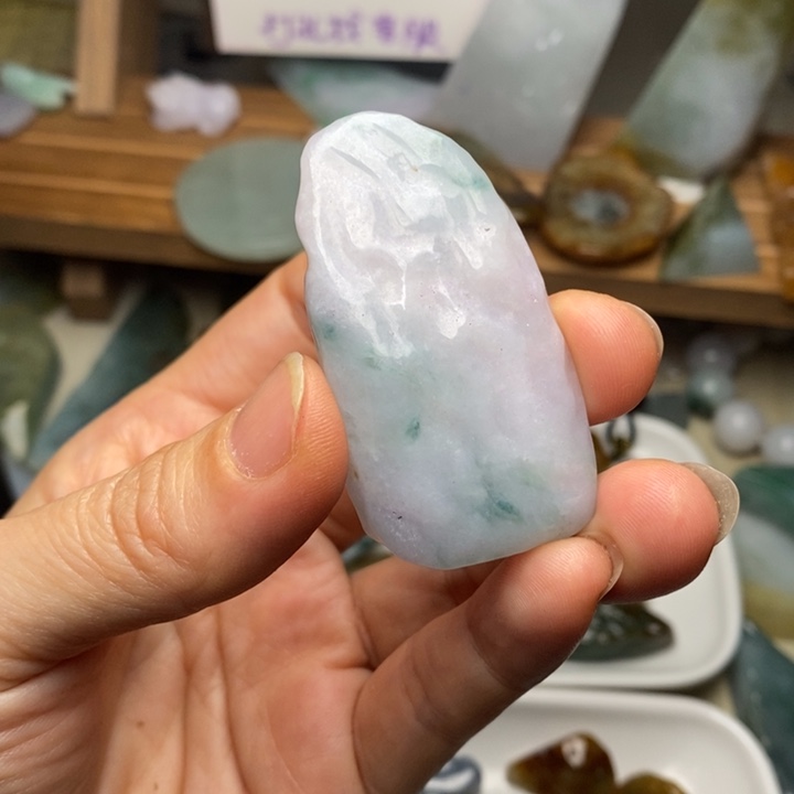 翡翠未镶嵌颈饰天然