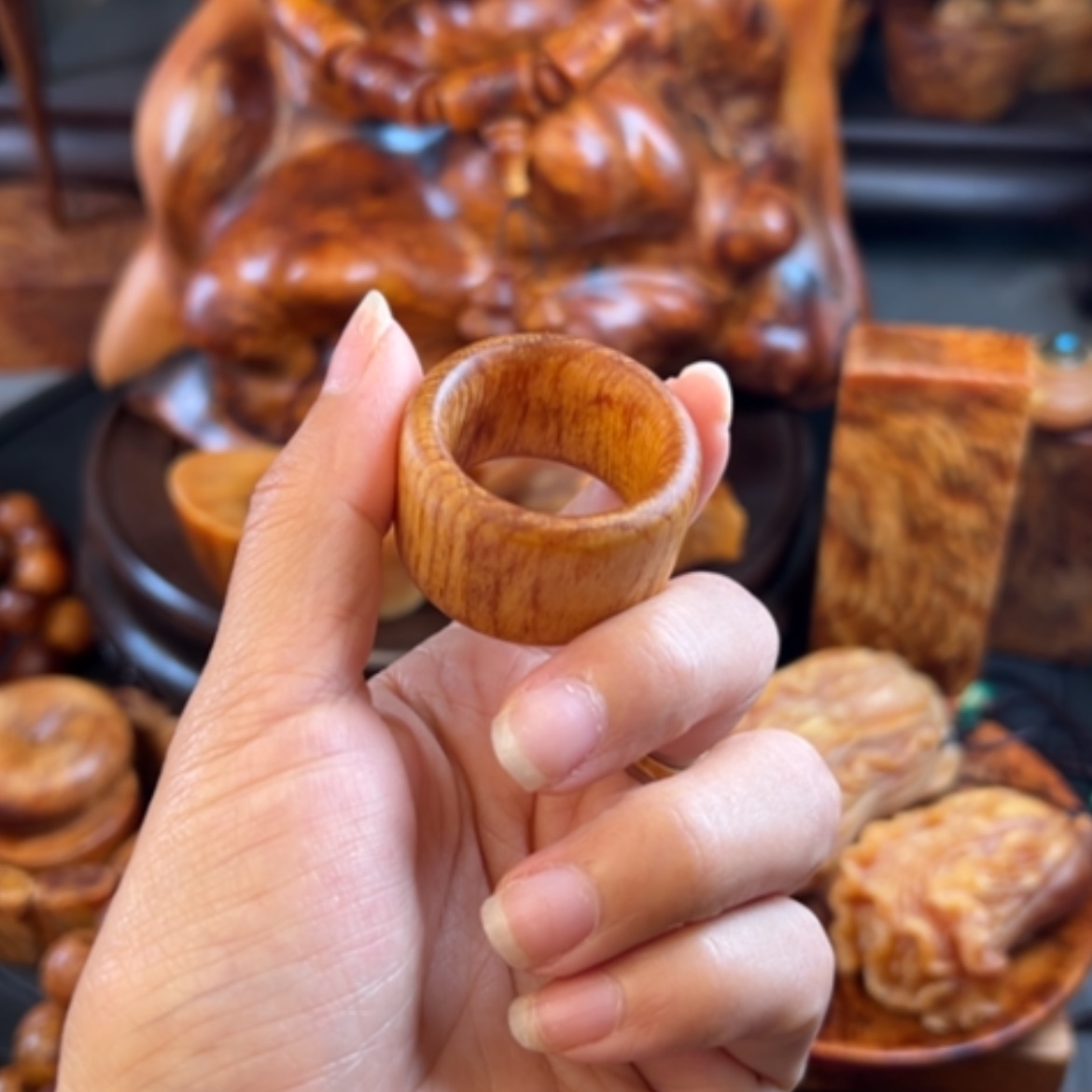 【闪购商品】松木（琥珀木）把件