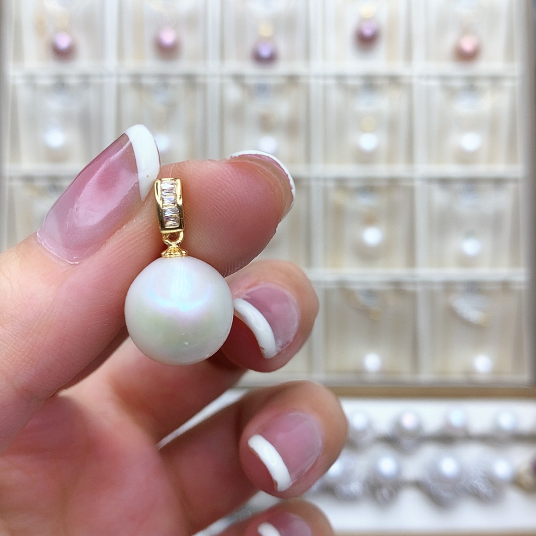 淡水珍珠合金吊坠(赠链)