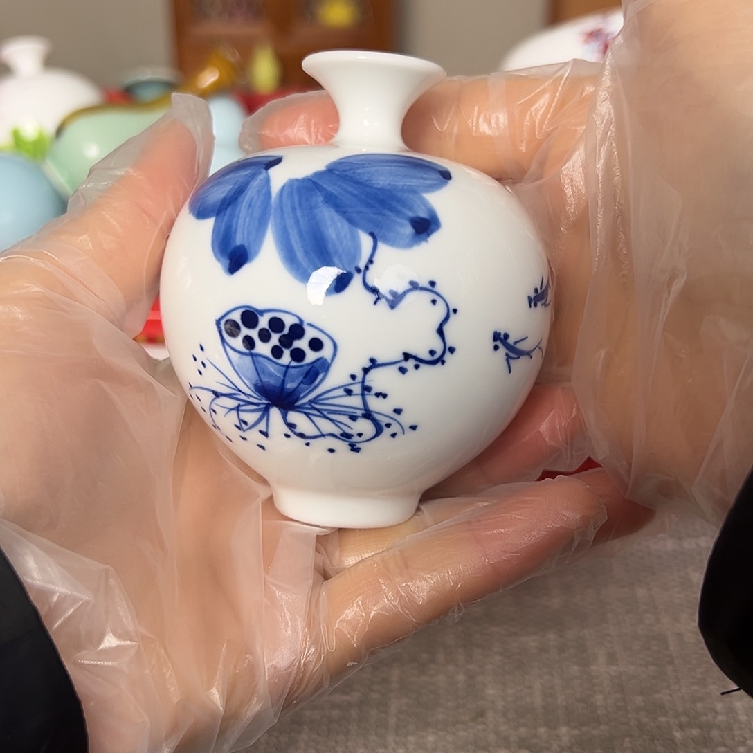 摆件景德镇陶瓷研究所学会