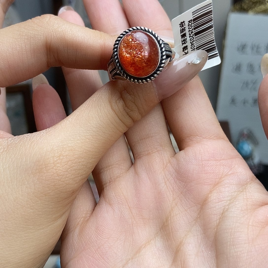 水晶戒指银S925镶嵌倔**生金太阳340