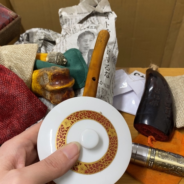 瓷片哈中古工艺品一件