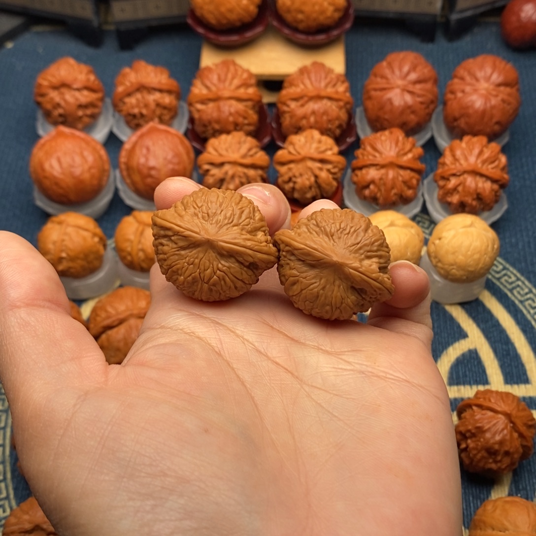 自***乐文玩核桃把件磨盘