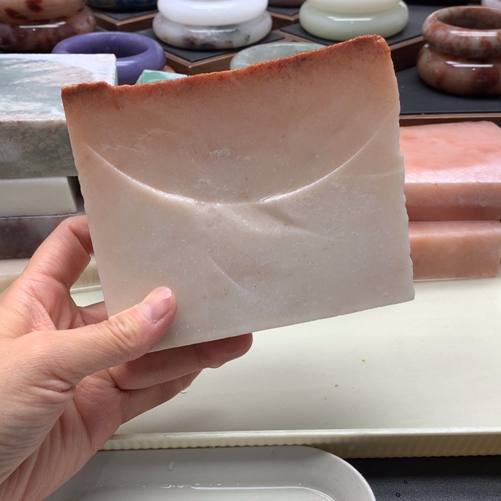 石英岩玉未镶嵌手镯