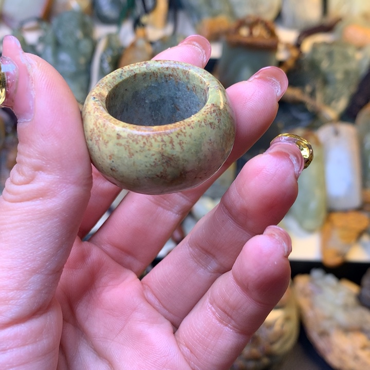 岫岩河磨玉（透闪石质玉）挂件未镶嵌