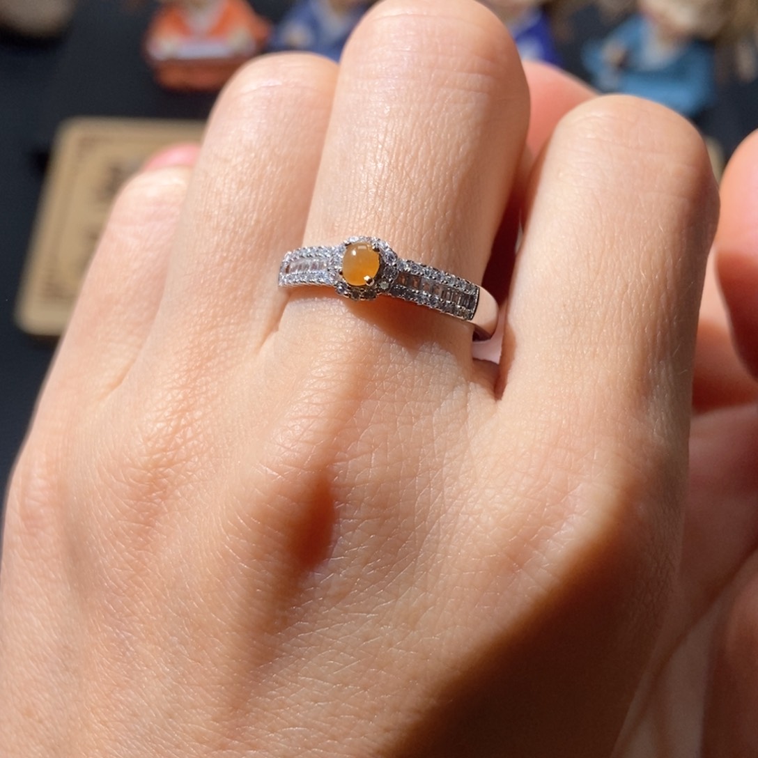 翡翠颈饰银S925镶嵌翡翠