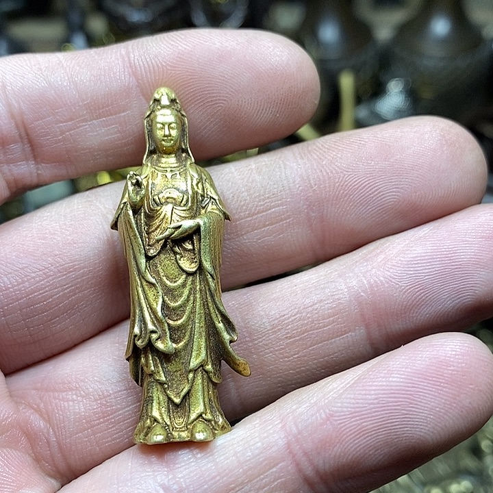 君***下小杨推荐铜物件一个