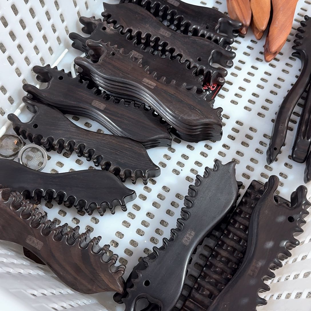 皮皮虾大瑕疵按摩工具