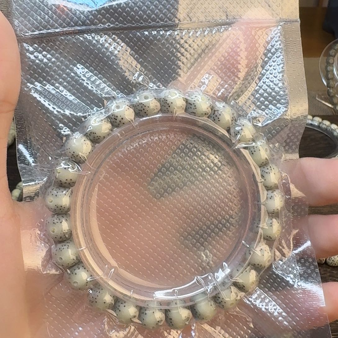 吕***爽9x8一线天贯穿留白月朗星稀