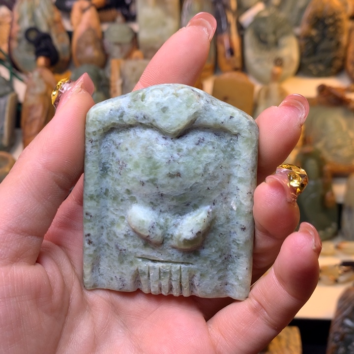 岫岩河磨玉（透闪石质玉）手链未镶嵌