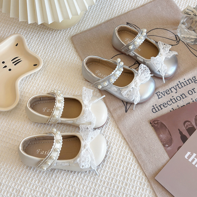 女童蝴蝶结蕾丝皮鞋2025春款儿童韩版公主鞋女孩洋气软底单鞋811