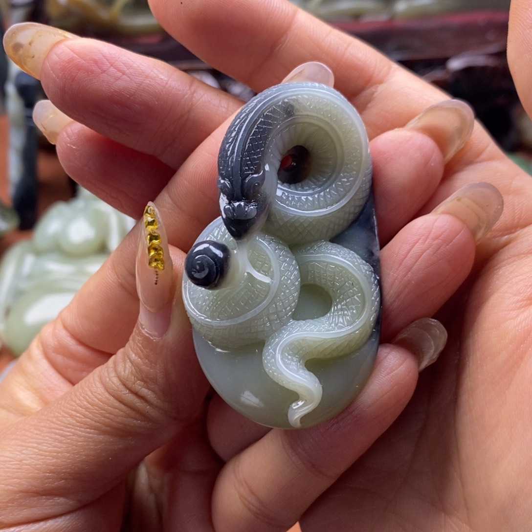 和田玉挂件未镶嵌