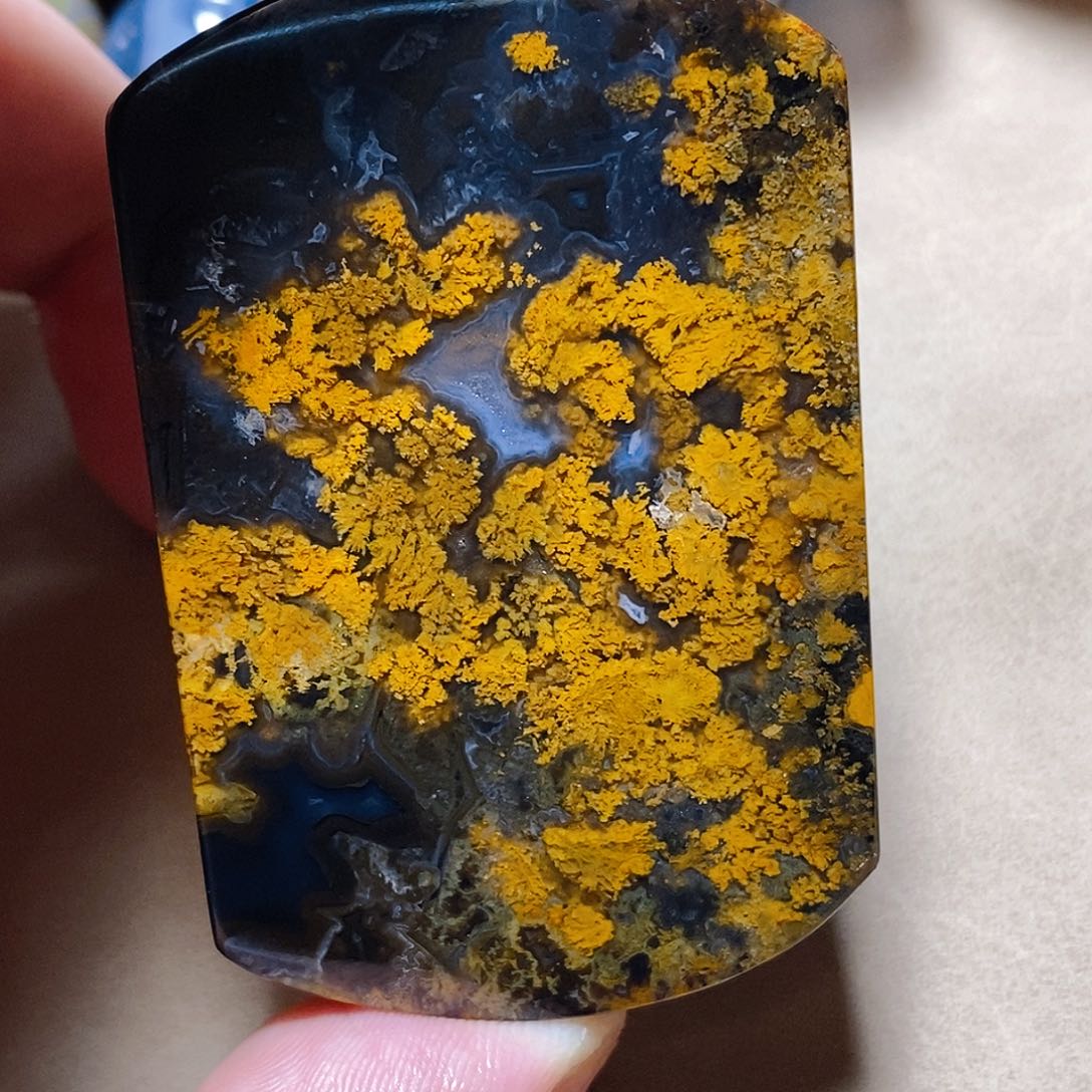 未镶嵌颈饰玛瑙/玉髓缘*