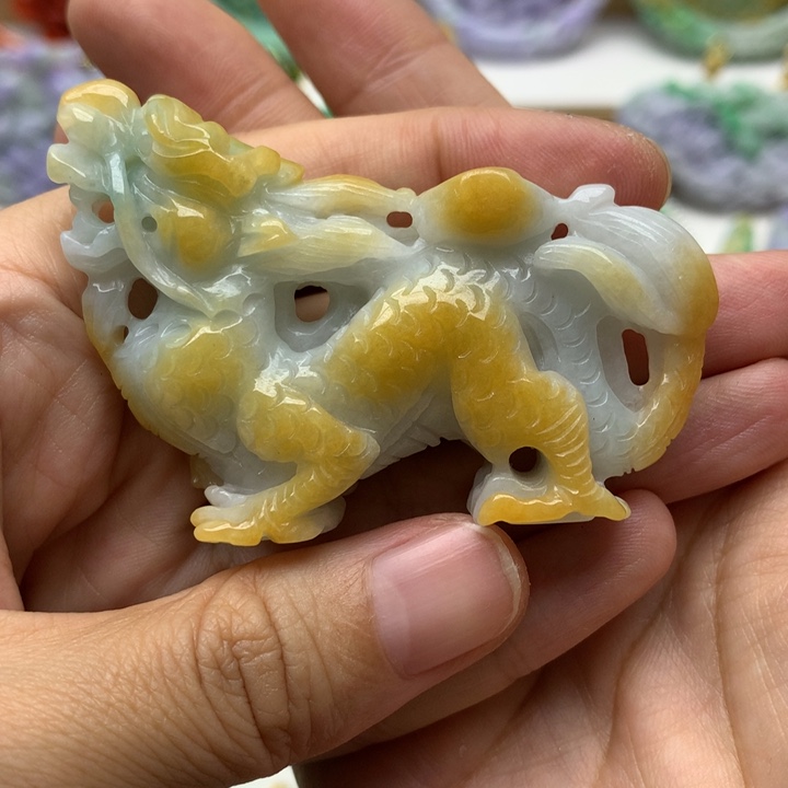 颈饰未镶嵌翡翠一***苗翡翠