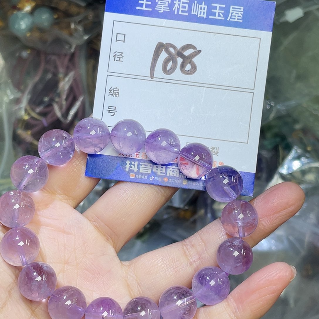 未镶嵌水晶颈饰多样性，发一件