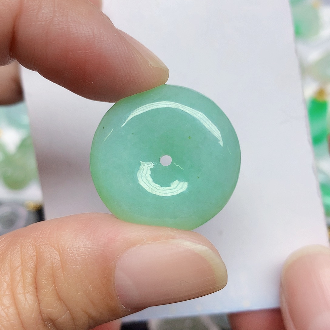 翡翠未镶嵌颈饰456788