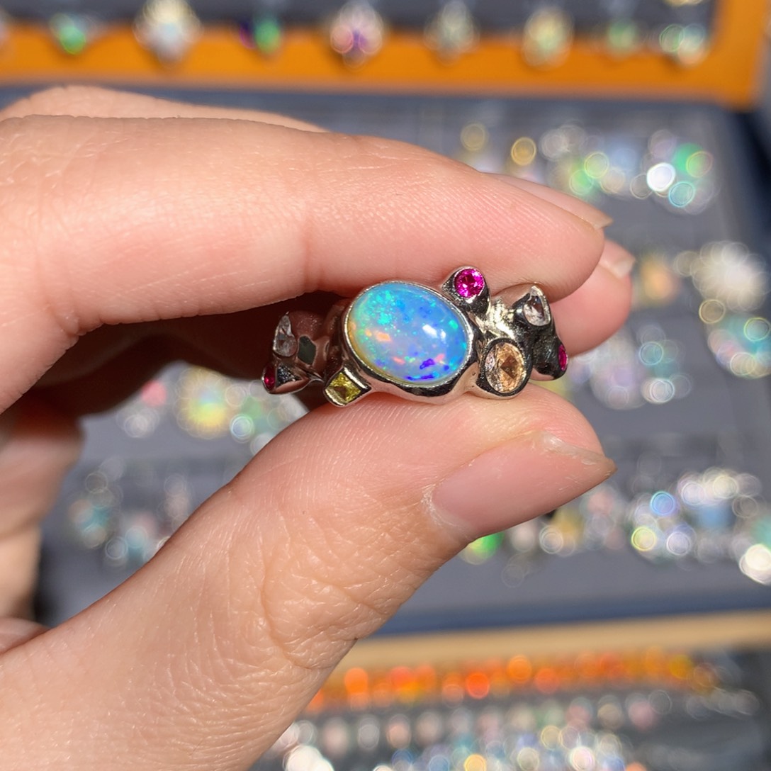 银S925镶嵌欧泊欧泊戒指y