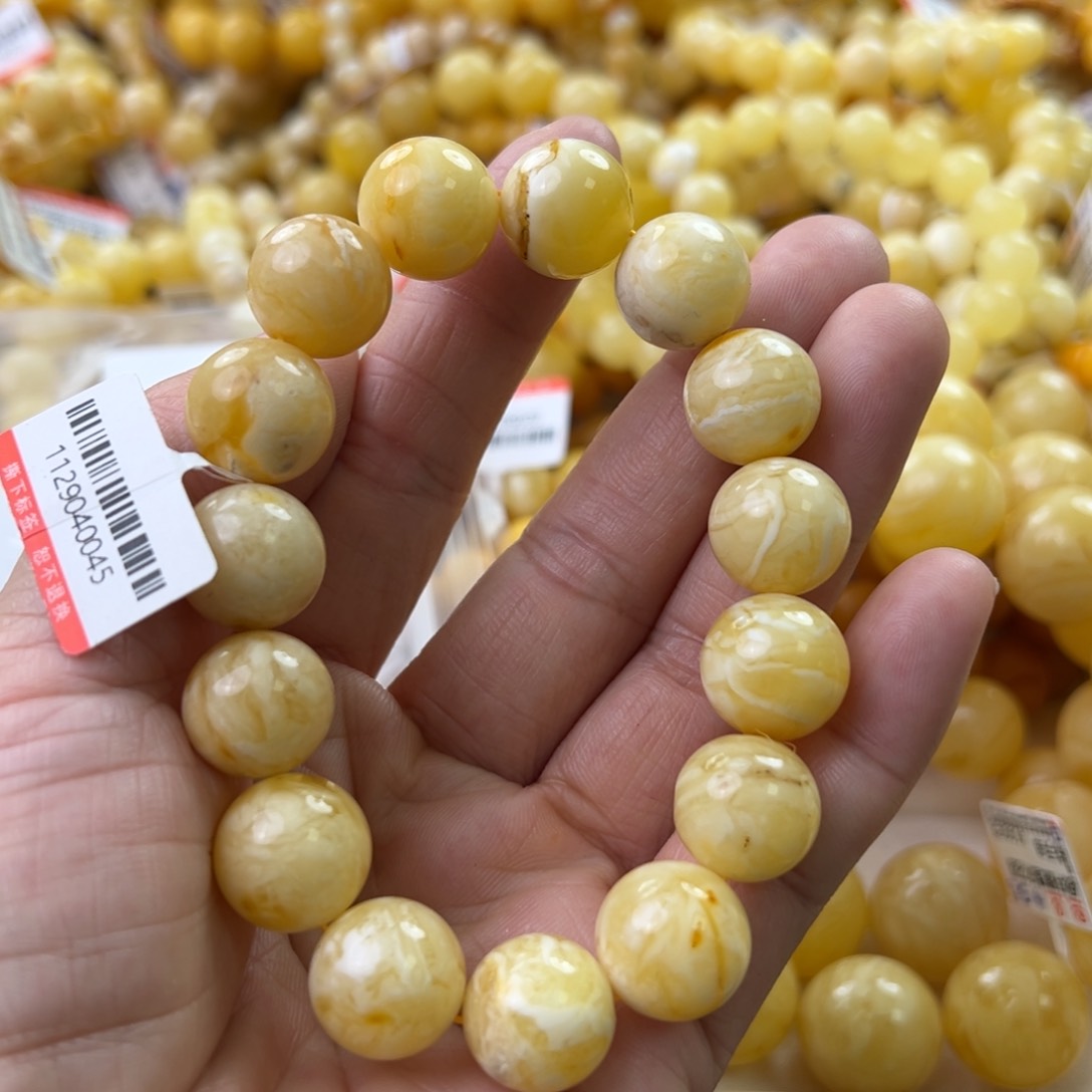 琥珀珠宝奇石未镶嵌