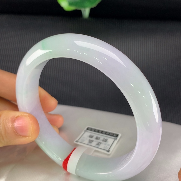 翡翠手镯未镶嵌正圈62