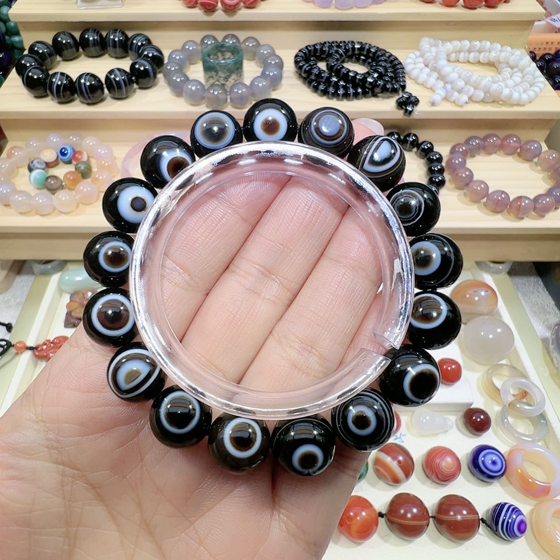 未镶嵌颈饰玛瑙/玉髓