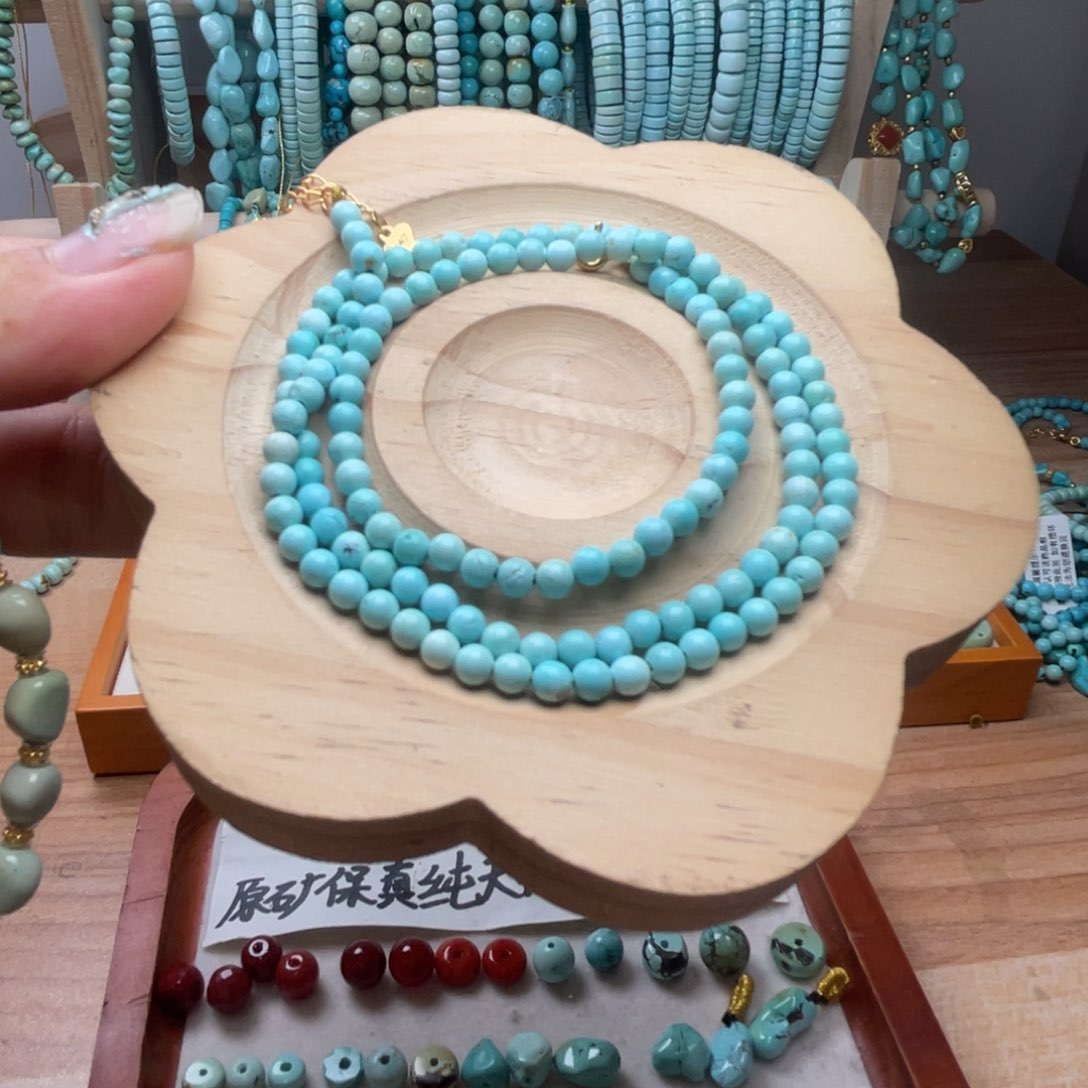 绿松石未镶嵌颈饰