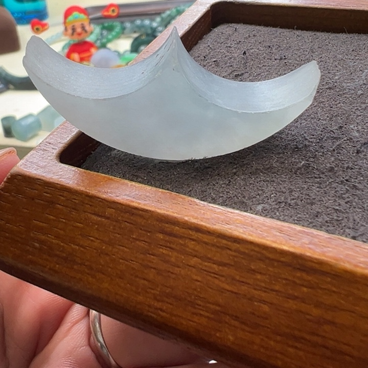 定制翡翠未镶嵌边角福利