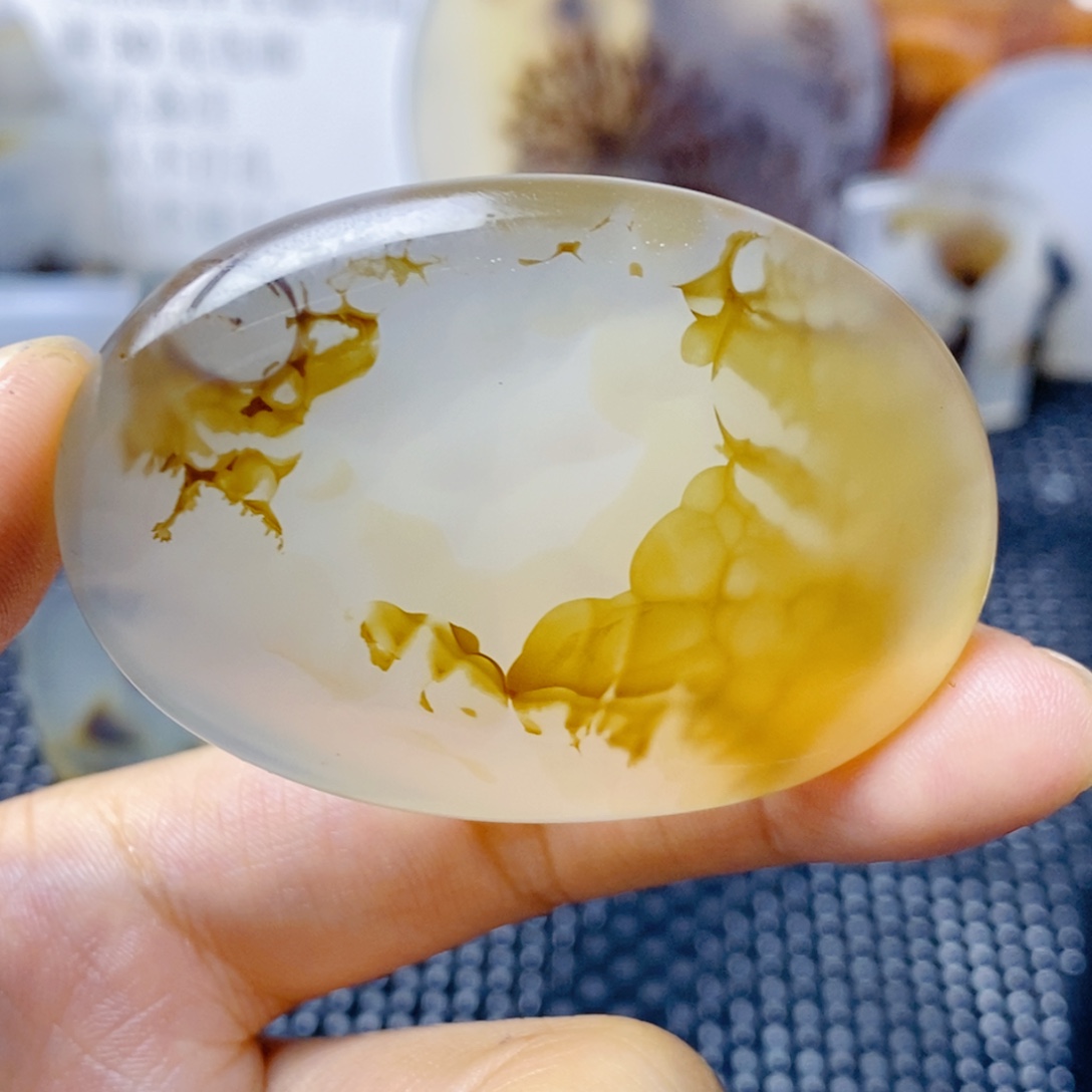 玛瑙/玉髓未镶嵌珠宝奇石