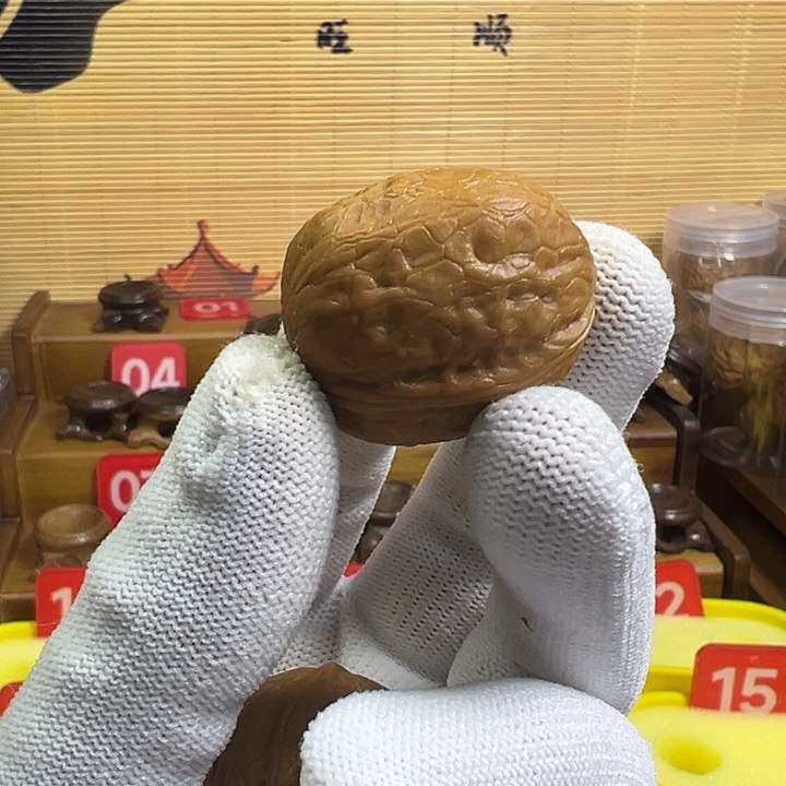 文玩核桃吊坠蛇皮球