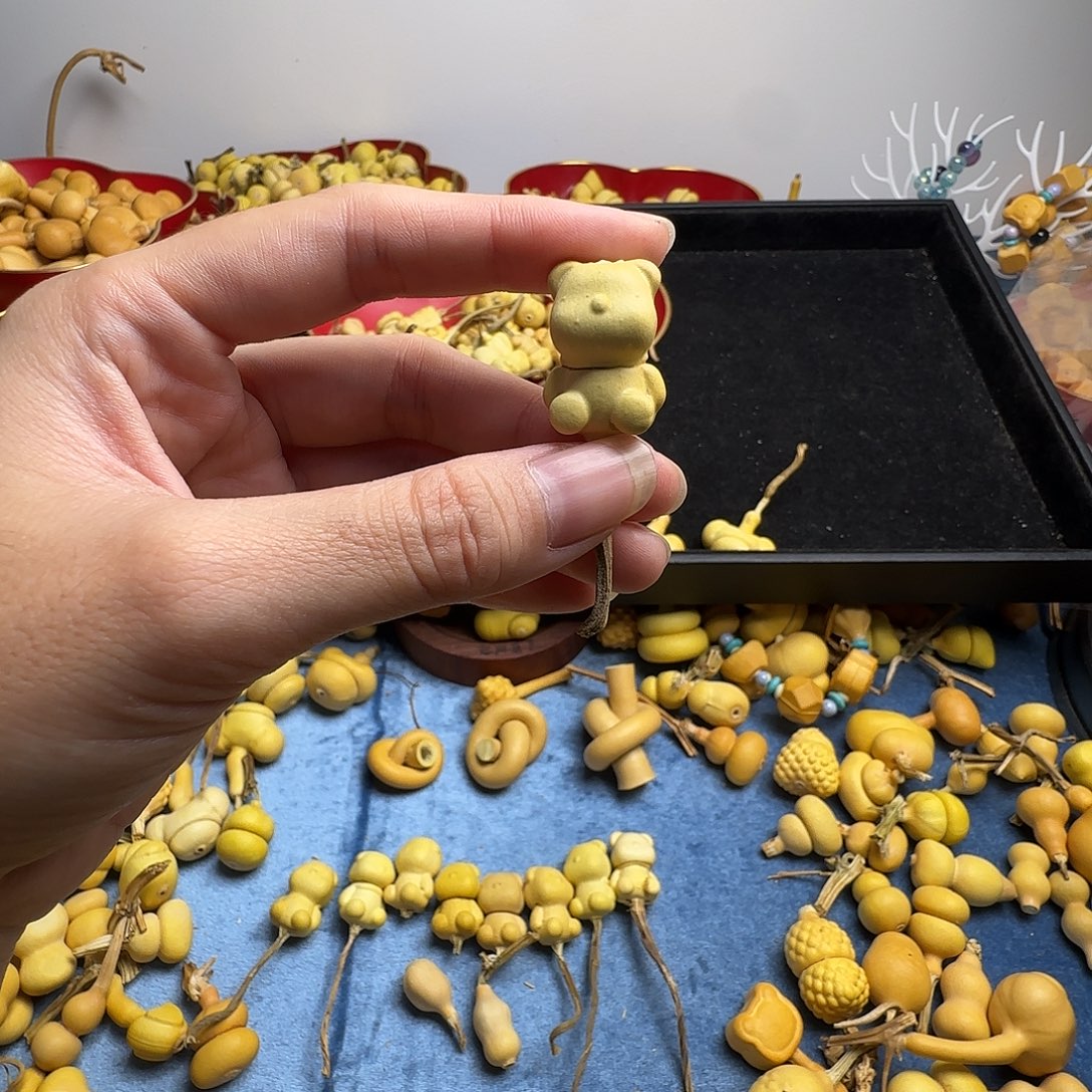 勤***奋葫芦小熊葫芦一个葫芦