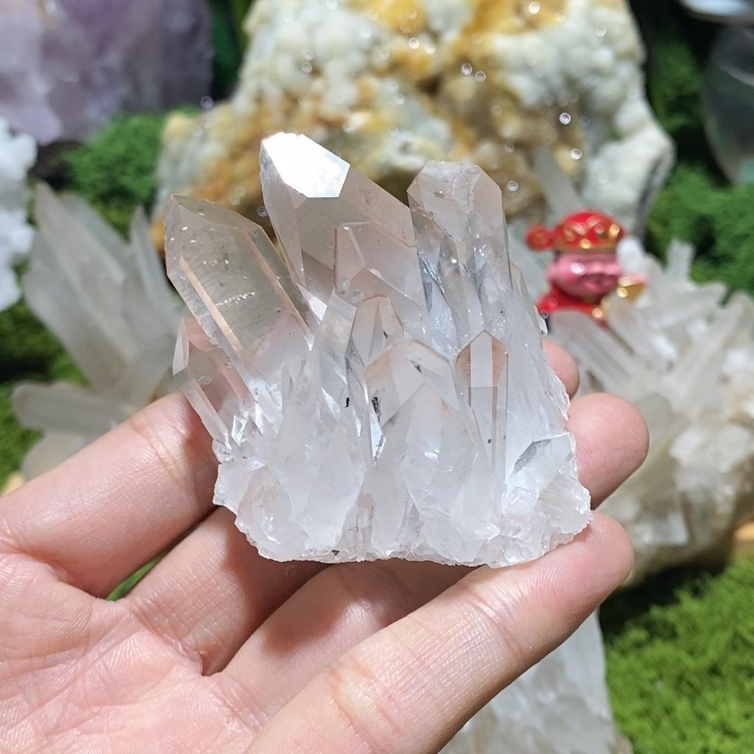 未镶嵌珠宝半成品水晶