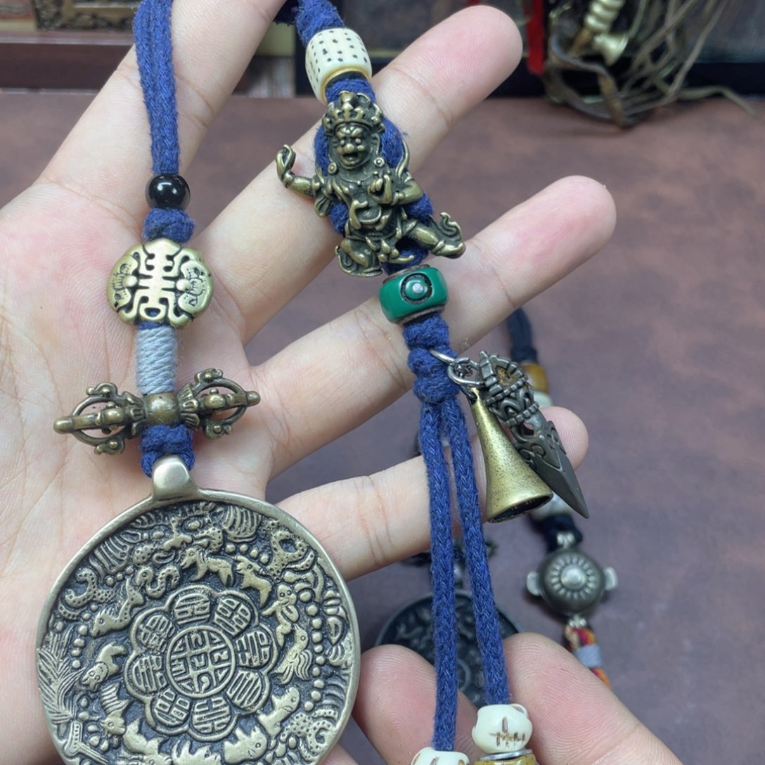 金银版霸王熊九宫八卦牌包挂