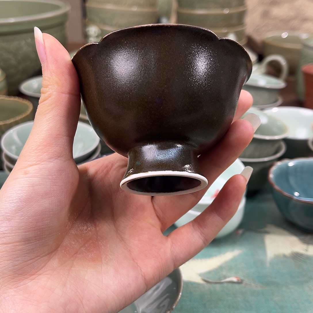 耀州窑茶叶末釉高足杯