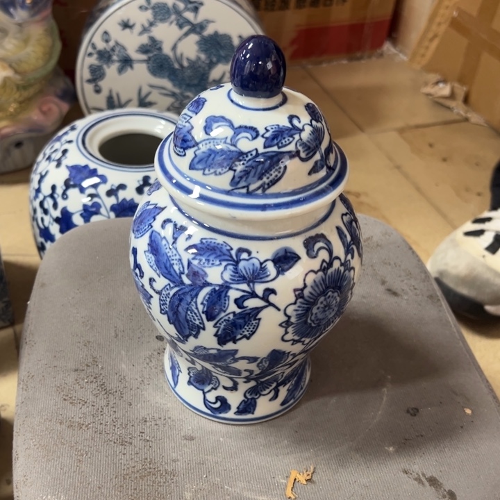 瓷片微瑕。。。。。。。。。。。